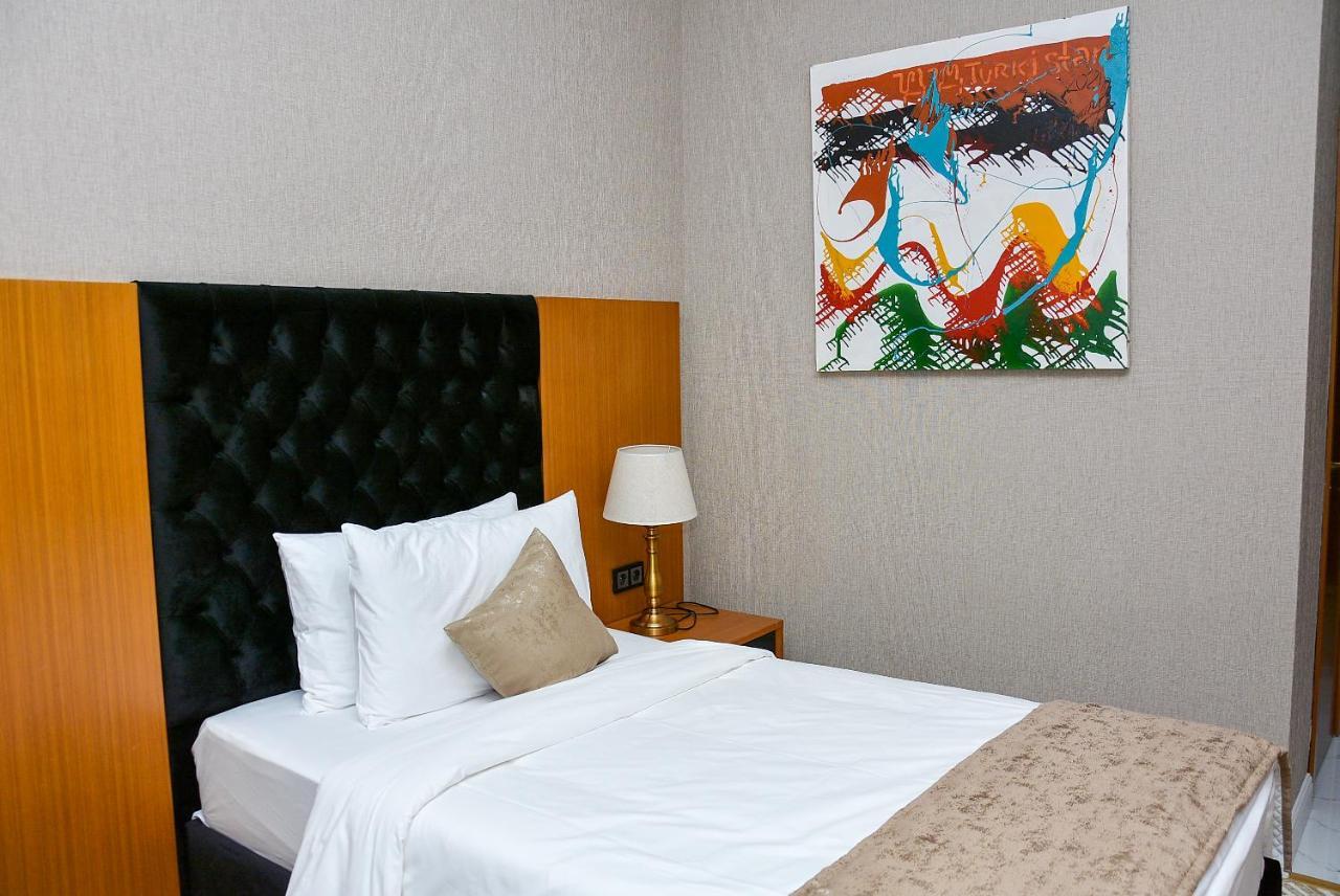 Ramada By Wyndham Turkistan Hotel Exterior photo