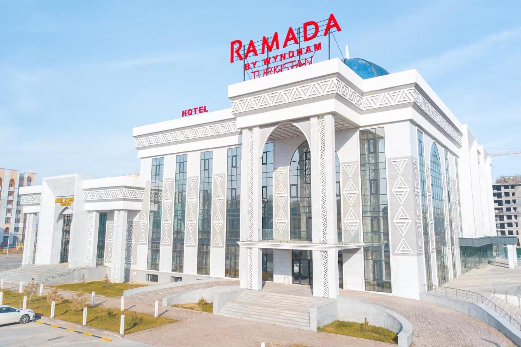 Ramada By Wyndham Turkistan Hotel Exterior photo